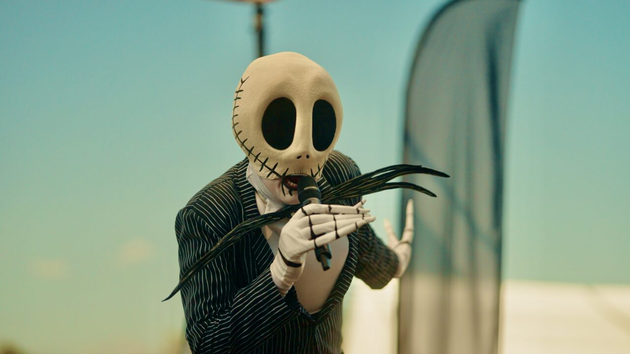 Jack performs at a corporate event Halloween live entertainment